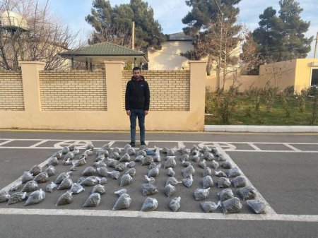 Evinin damında narkotik saxlayan şəxs saxlanıldı - FOTO